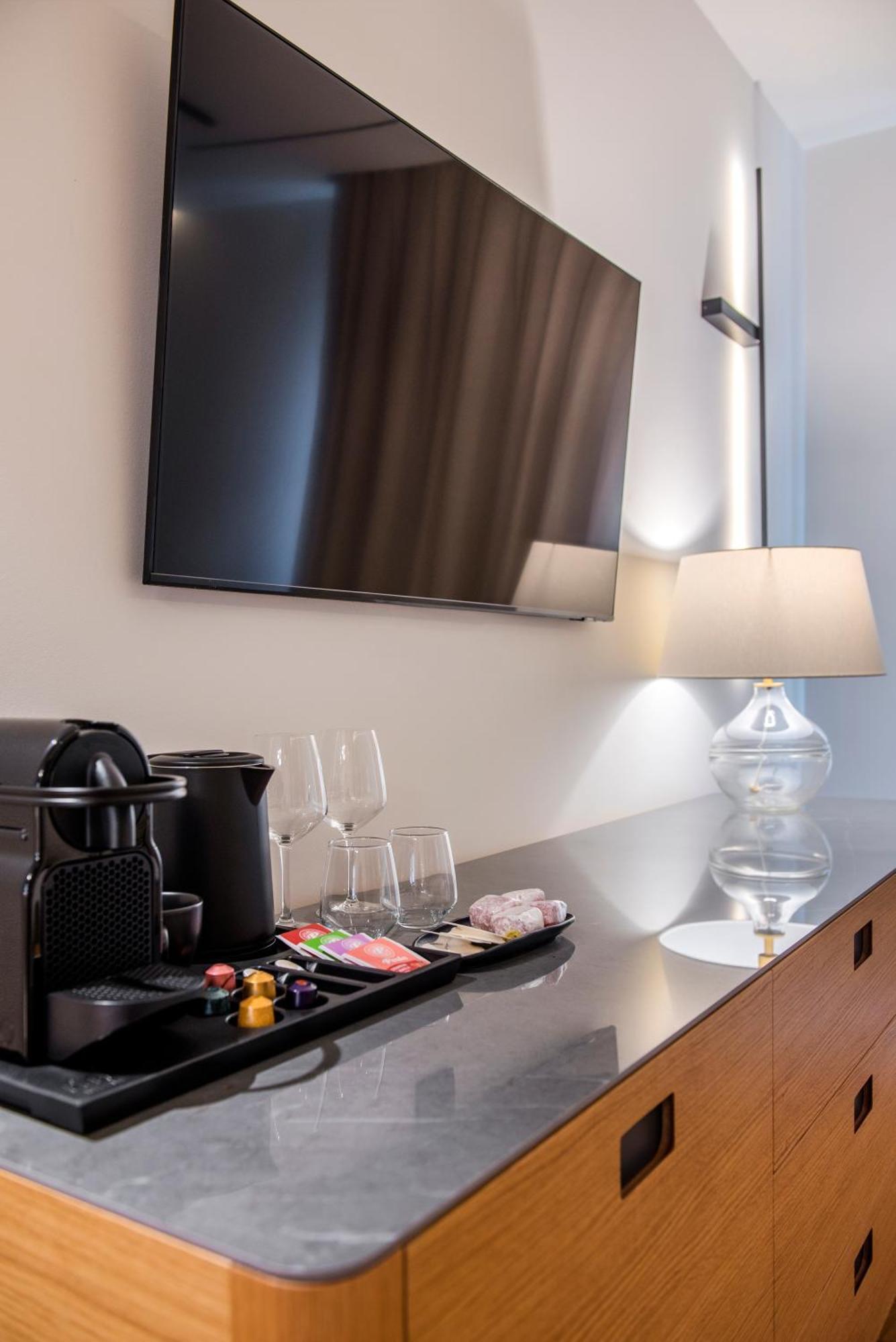 ארמופוליס Anaya Suites מראה חיצוני תמונה